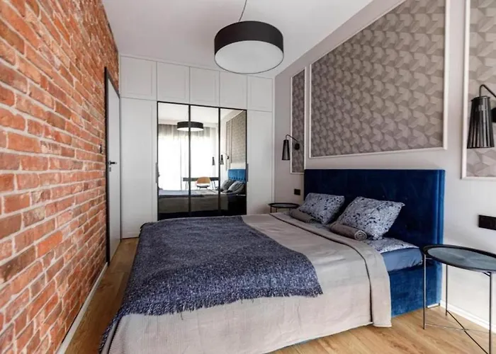 - Center - One Bedroom - Jp19