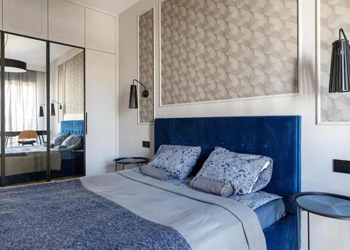 - Center - One Bedroom - Jp19 *