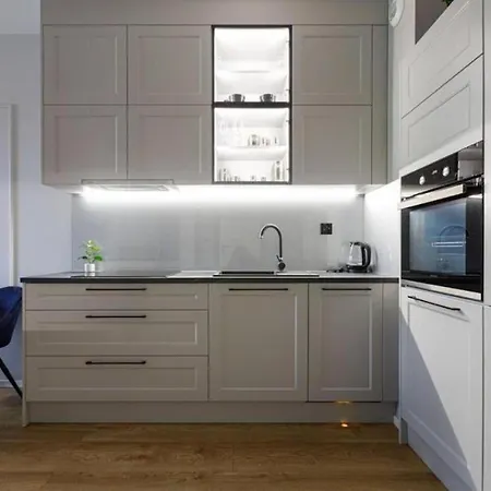 شقة - Center - One Bedroom - Jp19 *