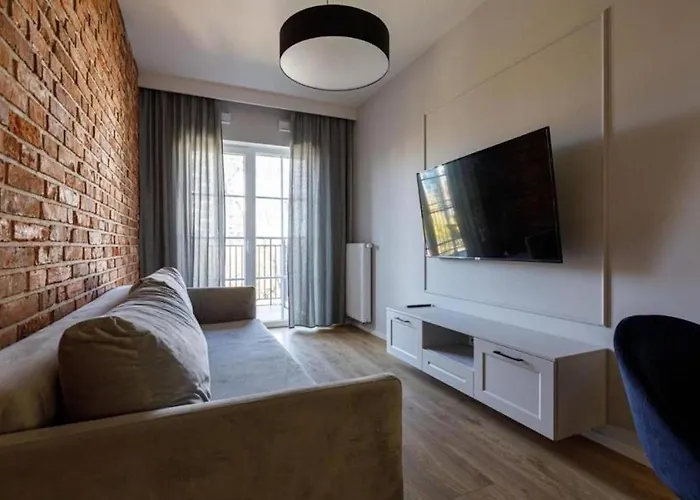 - Center - One Bedroom - Jp19 *