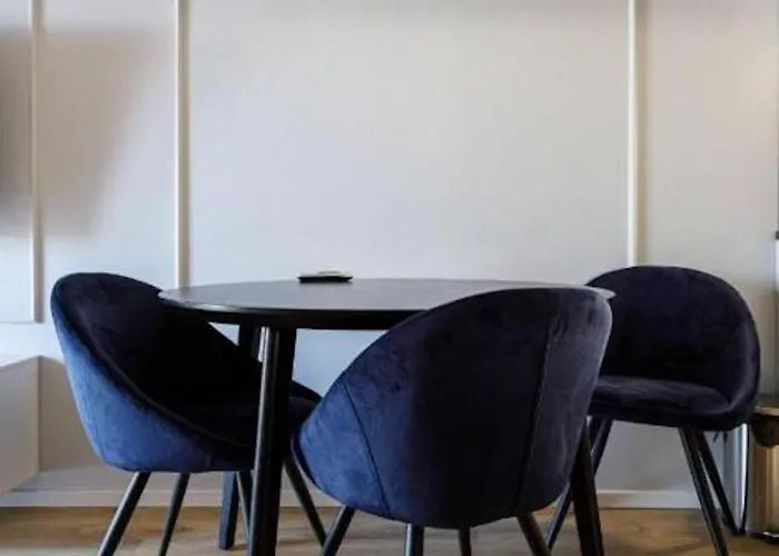 - Center - One Bedroom - Jp19 فروتسواف